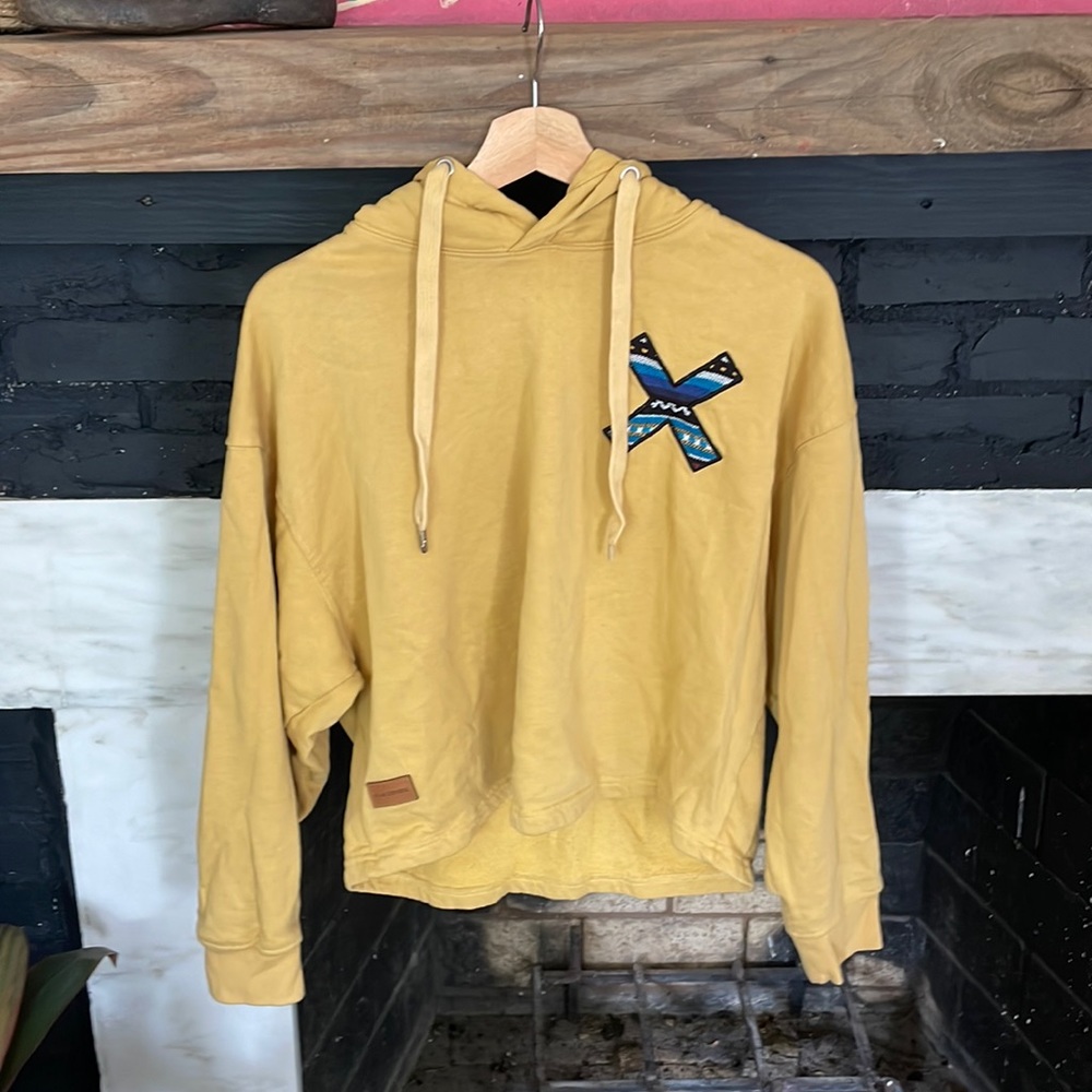 Blue Banana, it is a store that makes clothes taking care of the environment